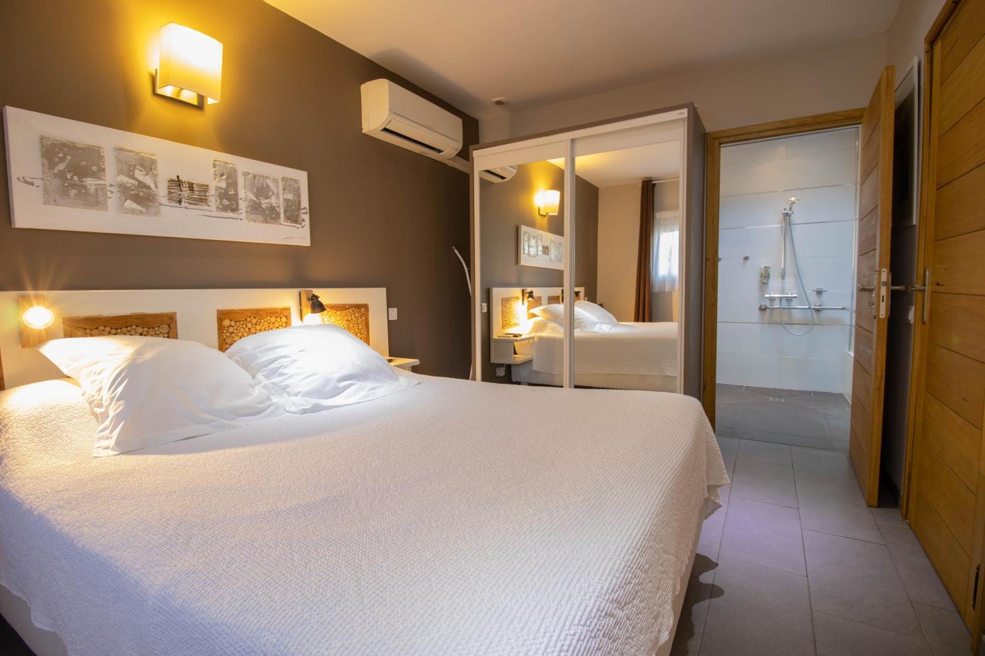 Athéna Appart hôtel Saint Aygulf